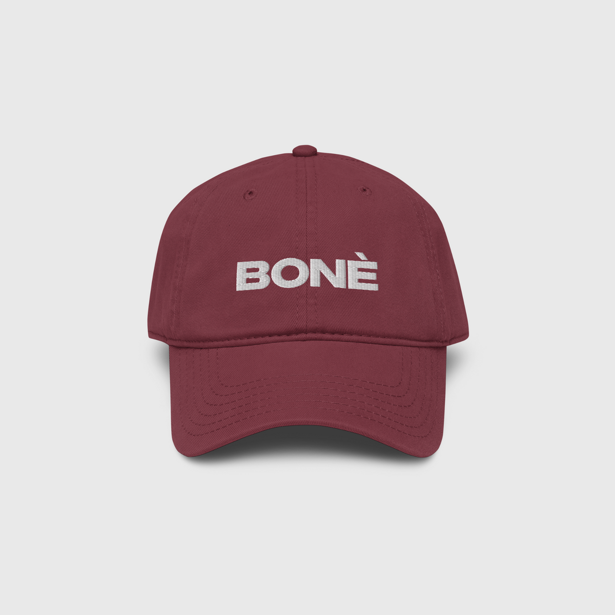 Csqt BONÈ brodé.